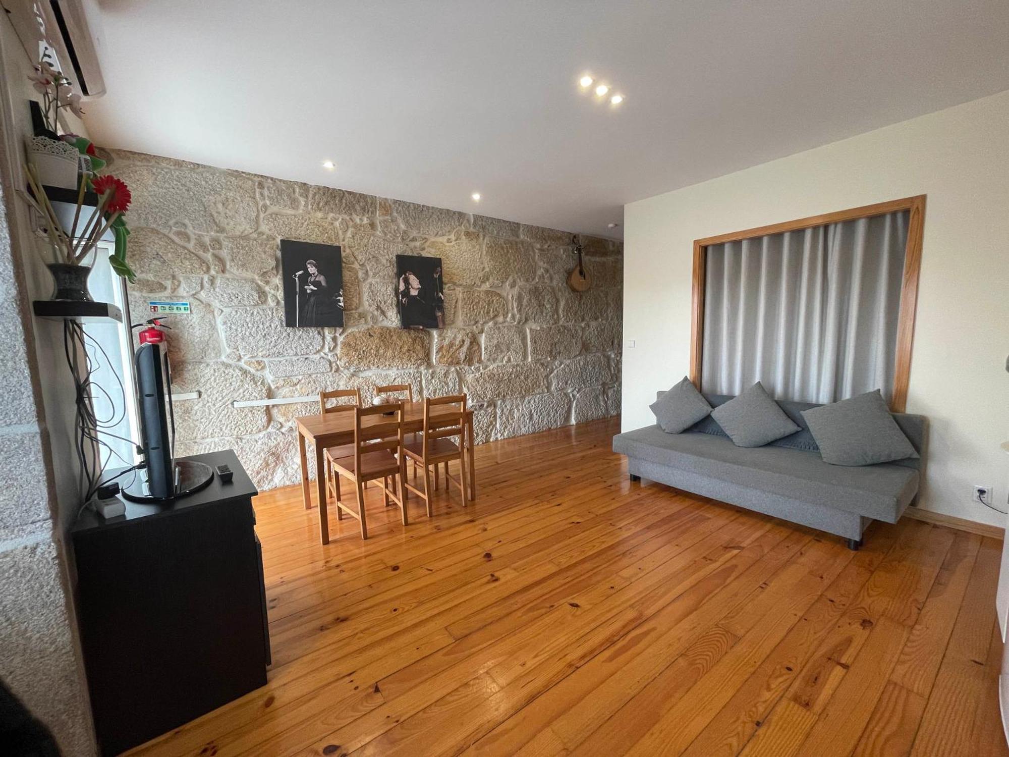 Cedofeita Back Garden Apartment ปอร์โต ภายนอก รูปภาพ