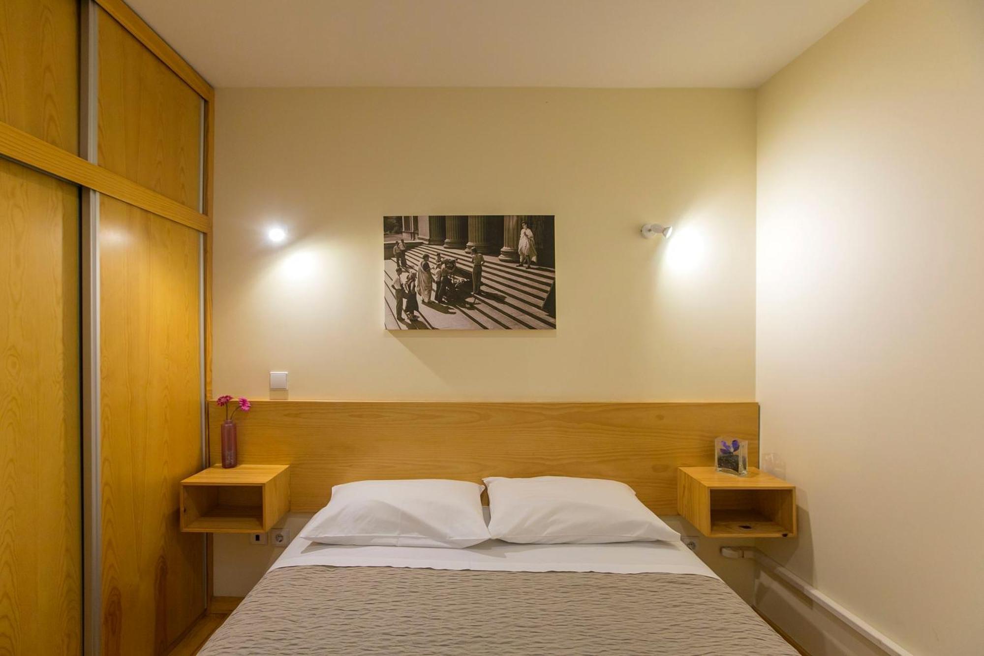 Cedofeita Back Garden Apartment ปอร์โต ภายนอก รูปภาพ