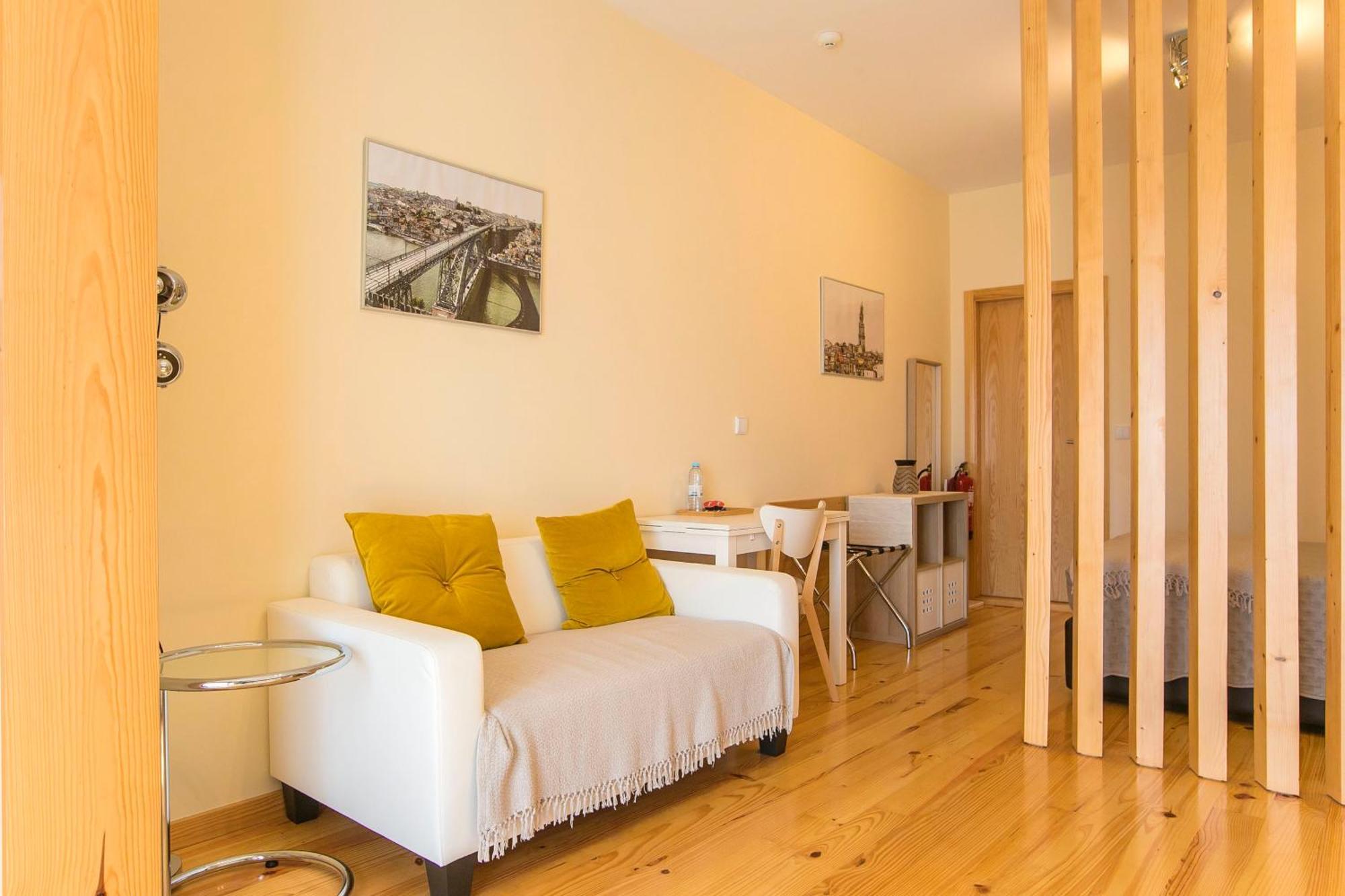 Cedofeita Back Garden Apartment ปอร์โต ภายนอก รูปภาพ