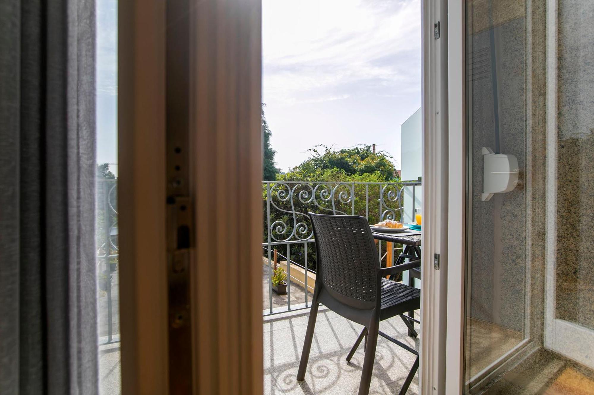 Cedofeita Back Garden Apartment ปอร์โต ภายนอก รูปภาพ