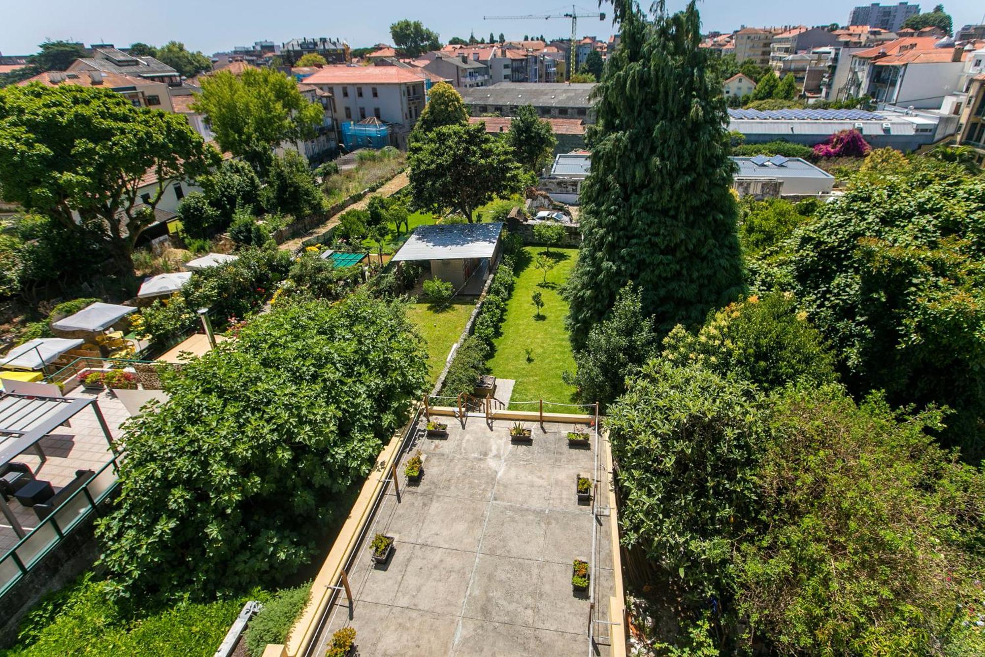 Cedofeita Back Garden Apartment ปอร์โต ภายนอก รูปภาพ